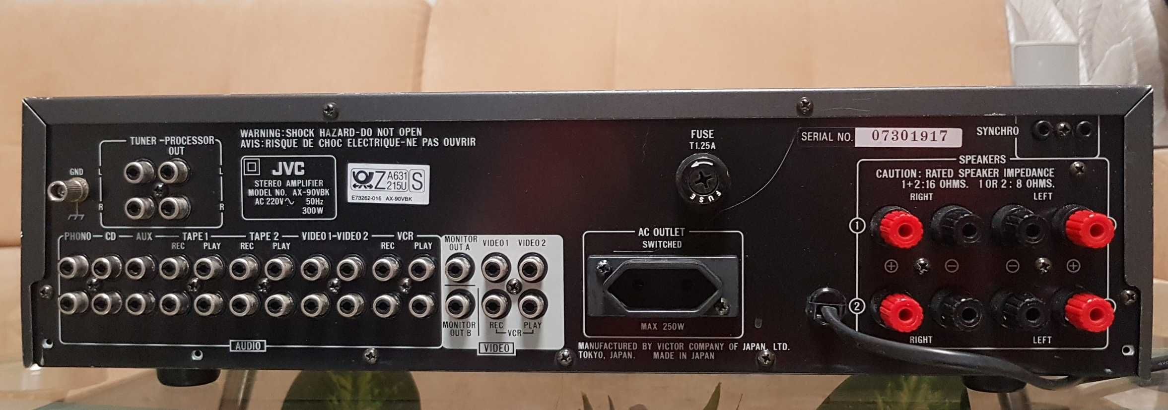 Усилитель JVC AX-90 V stereo Integrated amplifier made in Japan