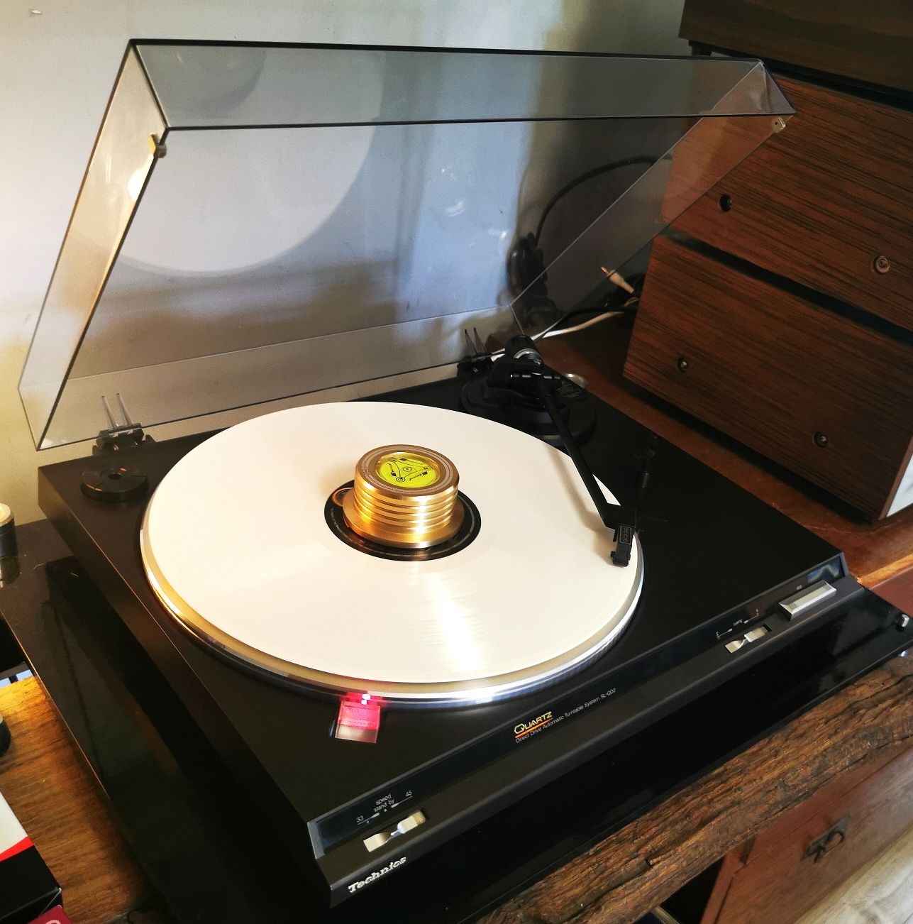 Gramofon Technics SL-QD2 GRADO vintage Quartz Direc Drive automat