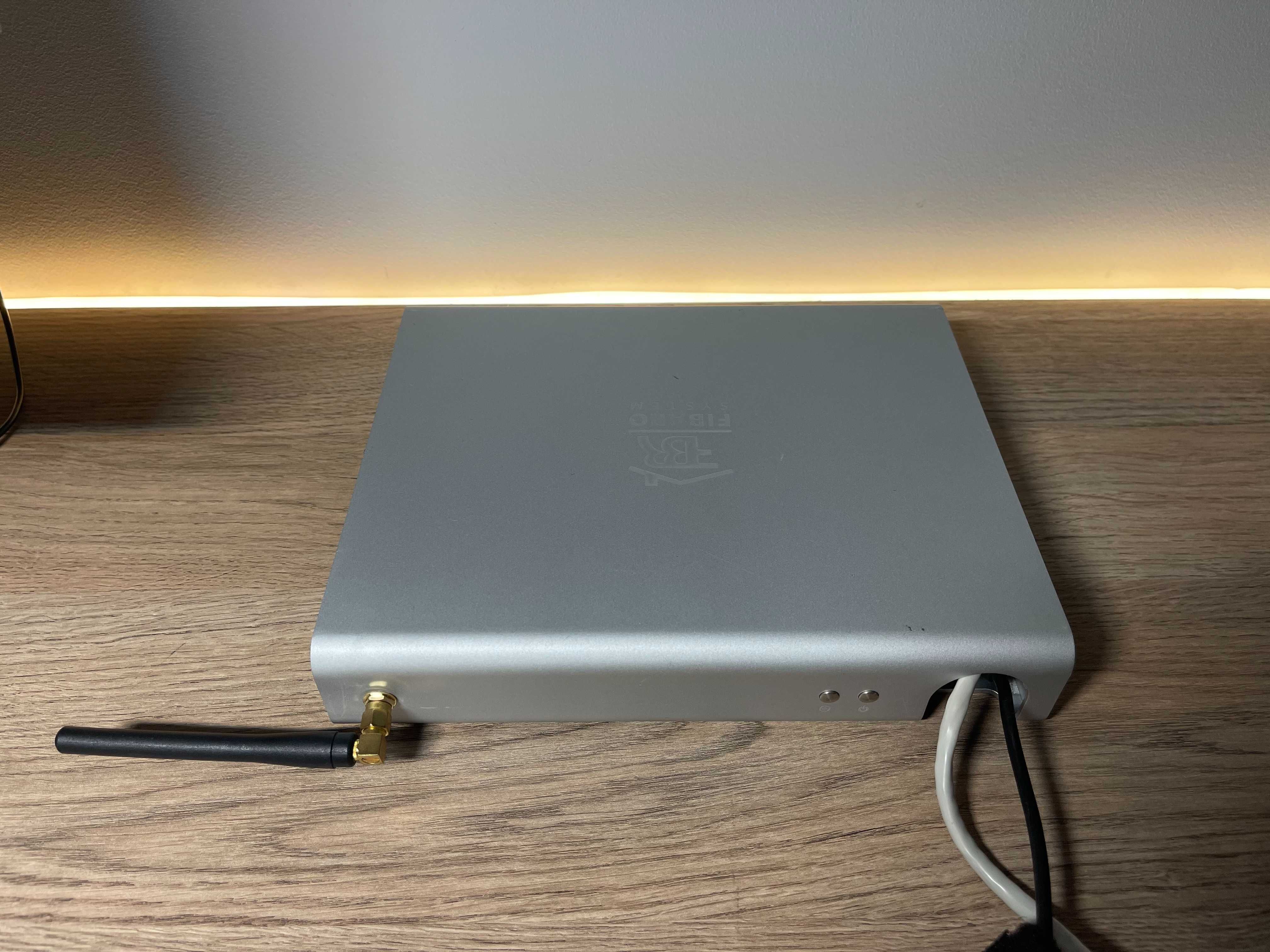 FIBARO FGHC2 EU Center 2 Z-Wave Hub, Smart Home Management System