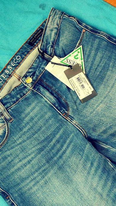 Jeansy Guess Nowe
