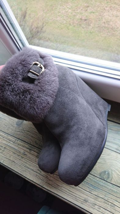 Жіночі черевики, натуральна замша/хутро39р