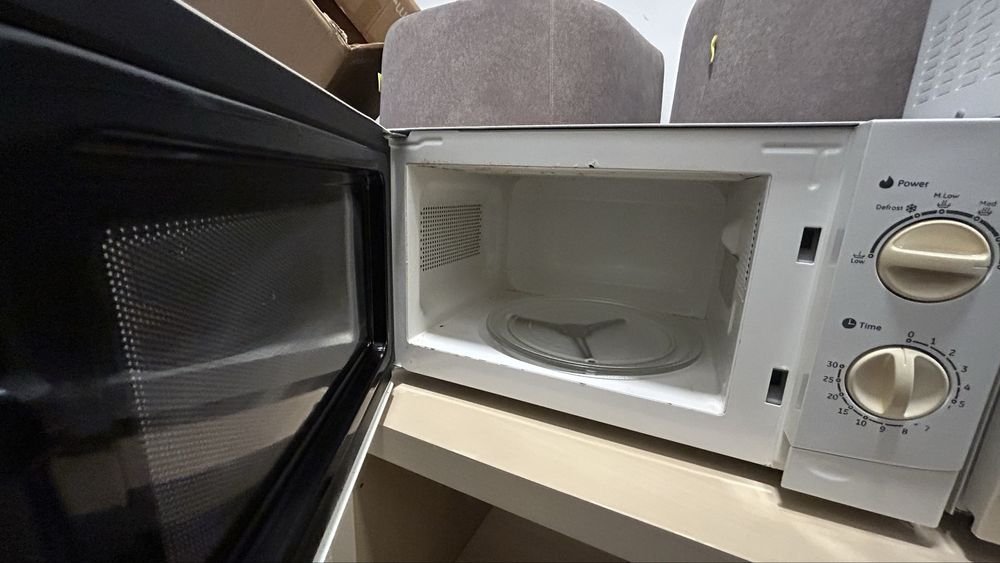 3 microondas conservado