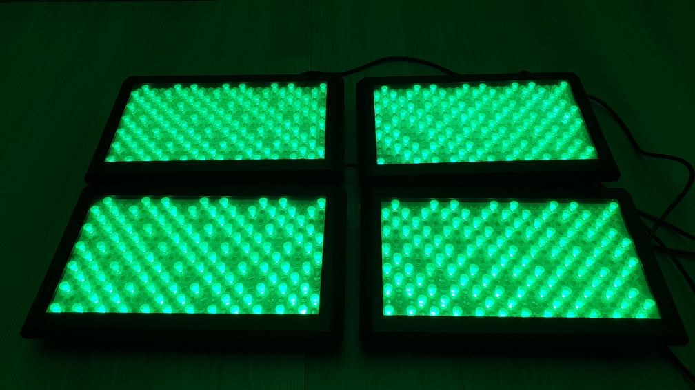 American DJ - ADJ - Mega Panel LED - RGB  - 4 sztuki (tylko komplet)