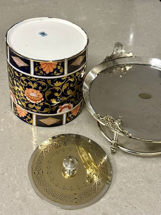 Pojemnik porcelanowy Spode Imari ze stojakiem Evans & Matthews XIX w