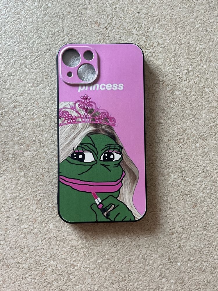 Etui case różowy żaba mem ksiezniczka iphon 13