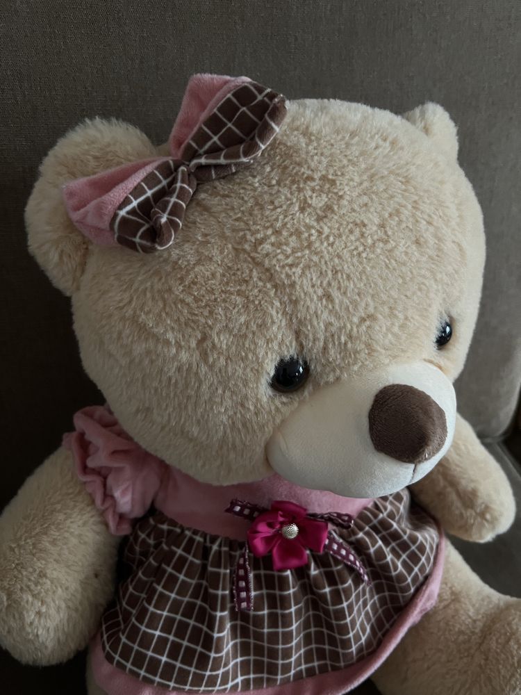 Нова мʼяка іграшка Ведмедик дівчинка 40 см (співає пісню) ведмедиця