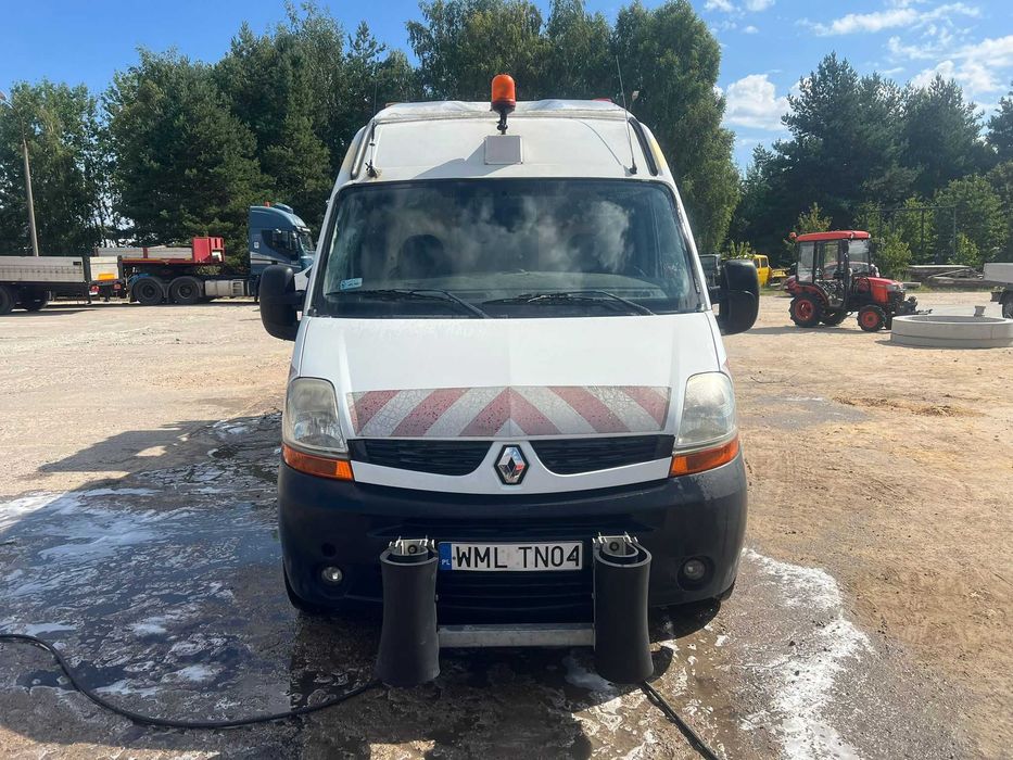 Sprzedam Renault Master służba drogowa
