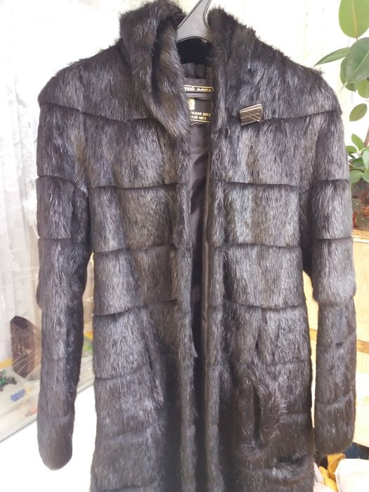 шуба нутрии 42-44