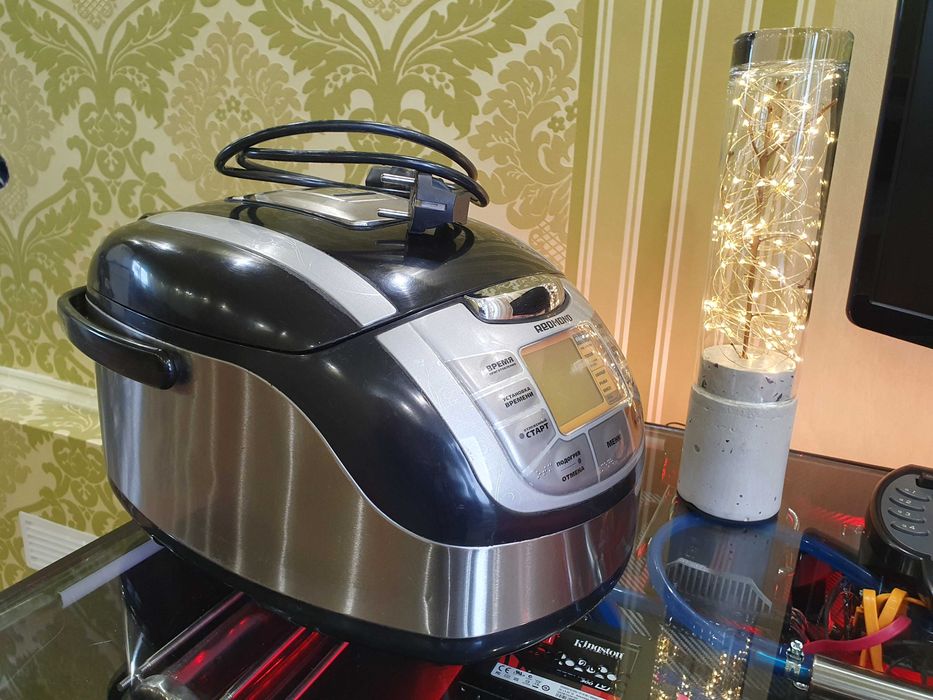 Мультиварка RMC-M70 5 літрів ,Пароварка ,Мультиповар