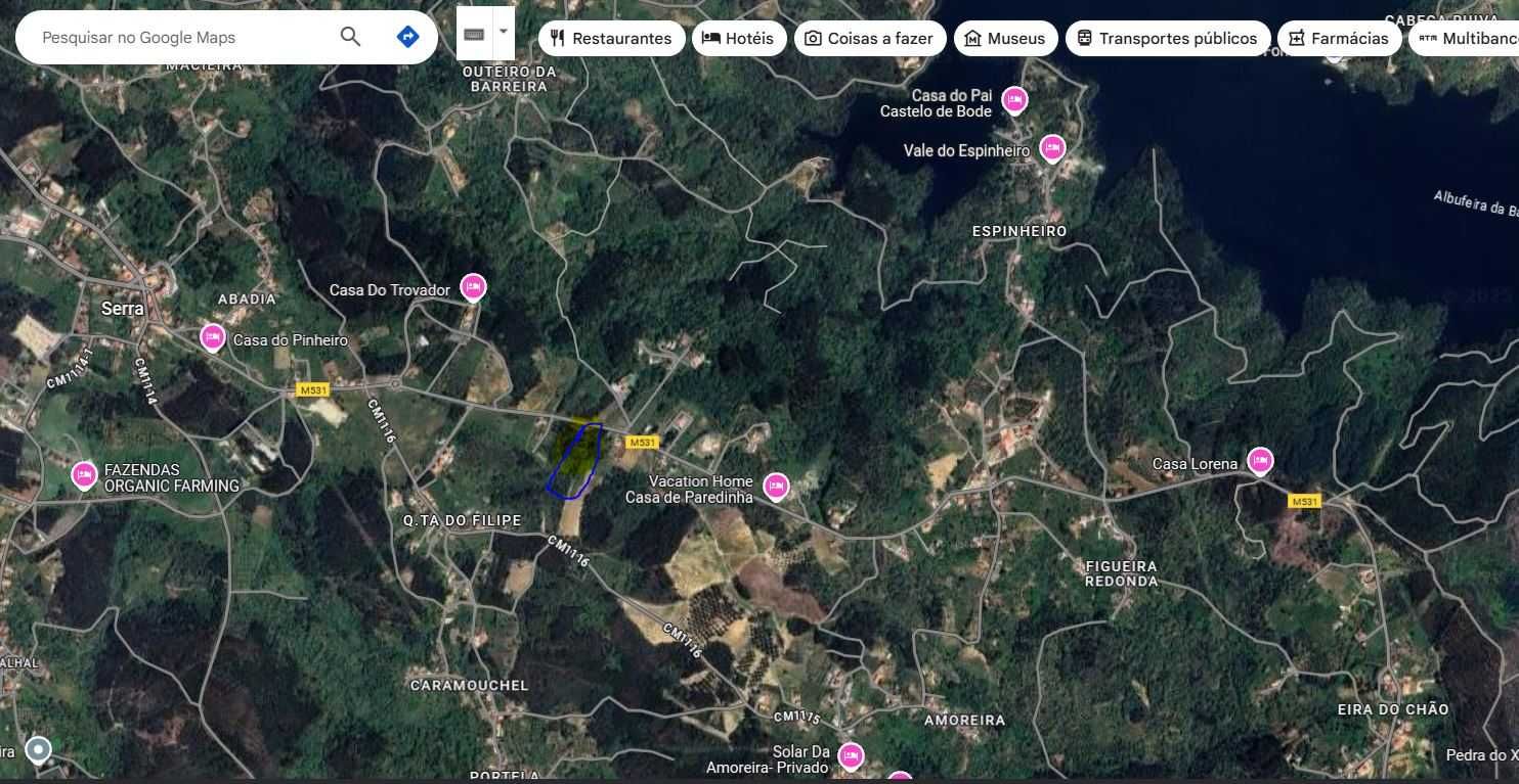 Três terrenos em Castelo do Bode