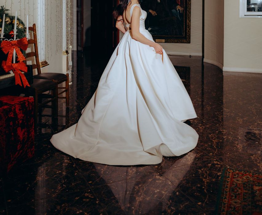 Шикарное свадебное платье