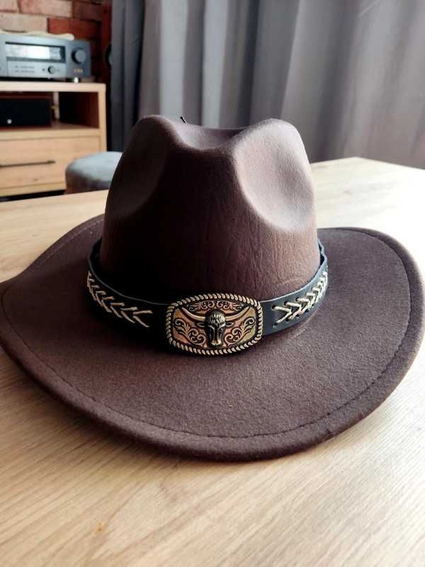 Kapelusz brązowy ciemny brąz kowbojski klasyczny uniwersalny wild west