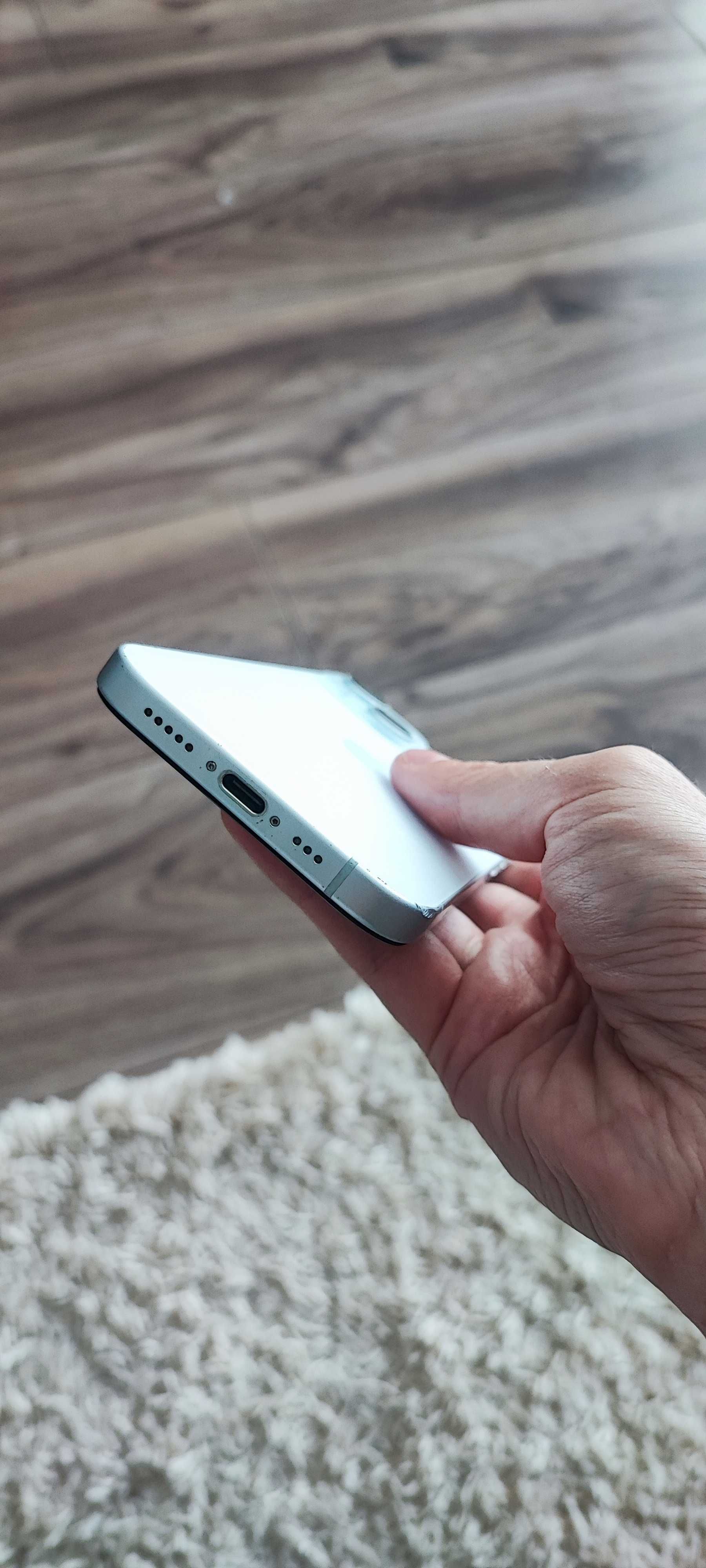 iPhone 15 Blue – 128 GB