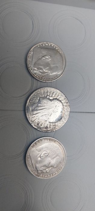 Монеты разные! Спрашивайте много чего есть.