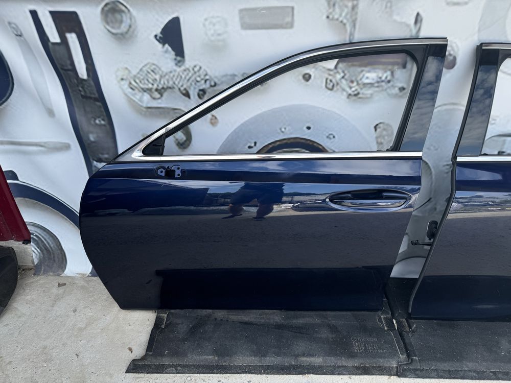 Дверка передня ліва Lexus ES 2019-24р 8X5