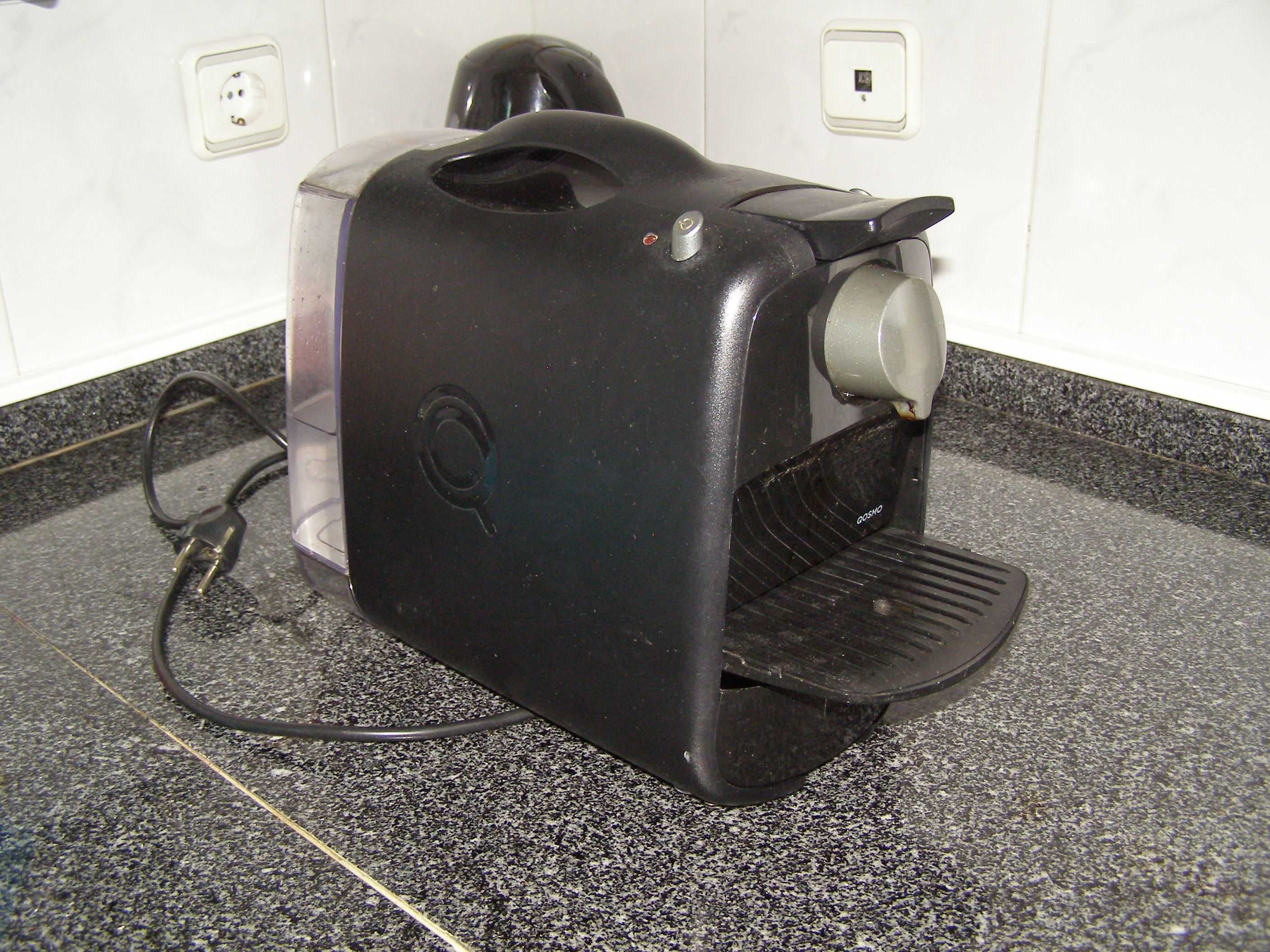 Forno elétrico Máquina de café - capsulas