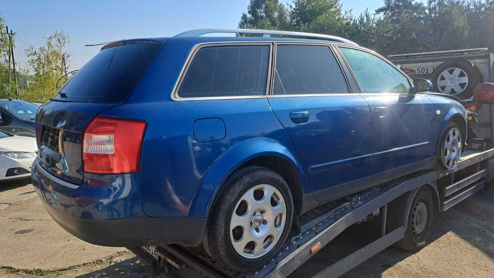 drzwi prawe  tył Audi A4 B6 kombi