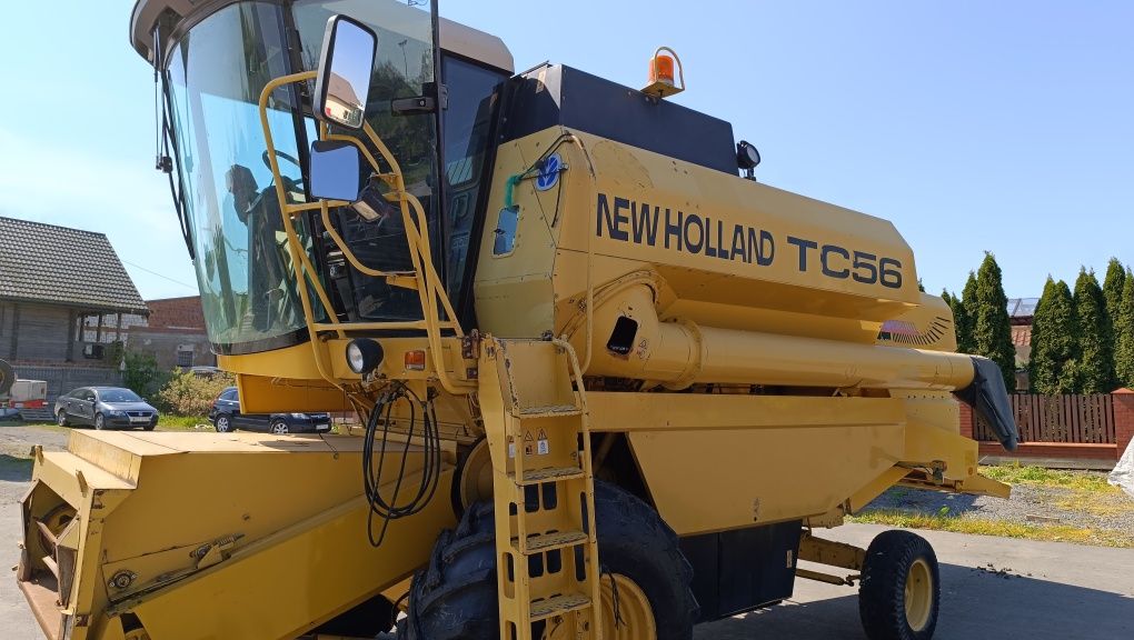 New Holland TC 56