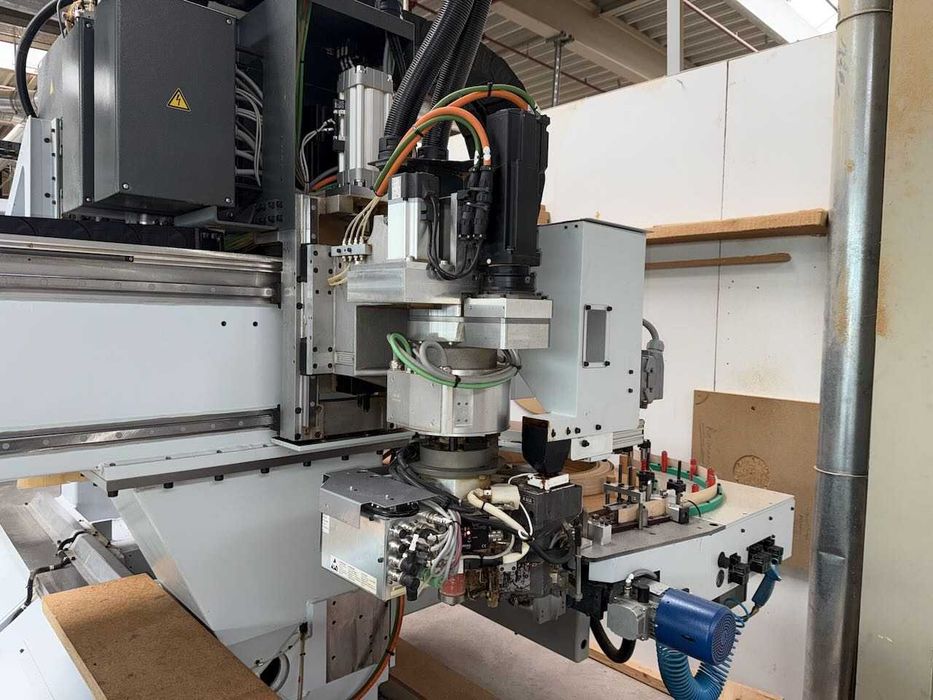 CNC Homag BAZ 322/40/K z okleinowaniem