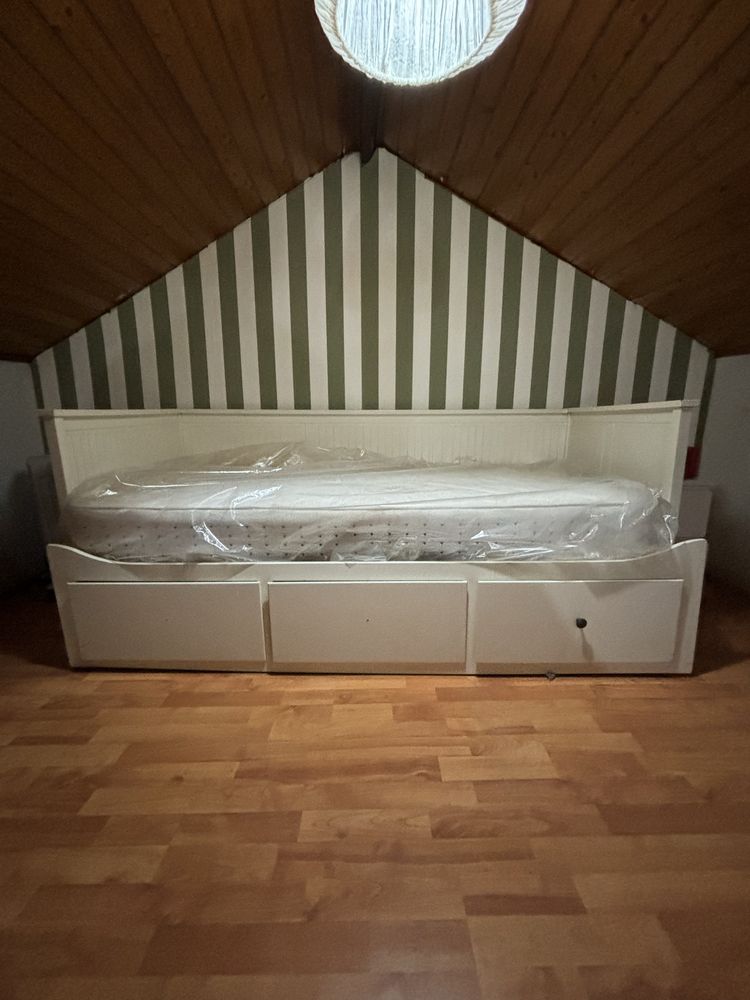 Cama HEMNES c/3 gavetas
