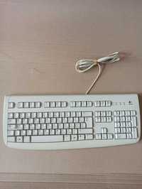 Клавиатура к компьютеру белая, удобная хорошая клавиатура