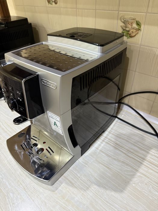 Кавомашина Delonghi