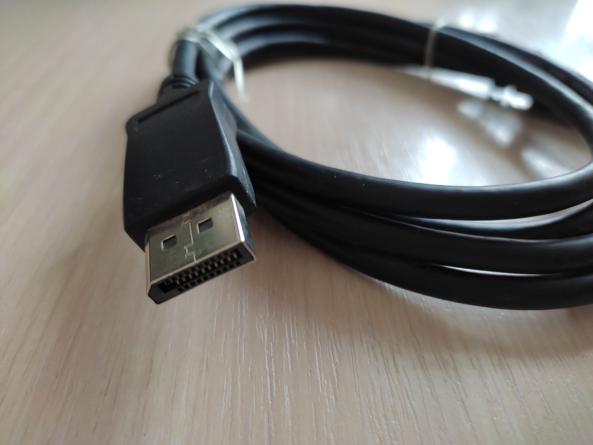 DisplayPort Cable, 1.8м