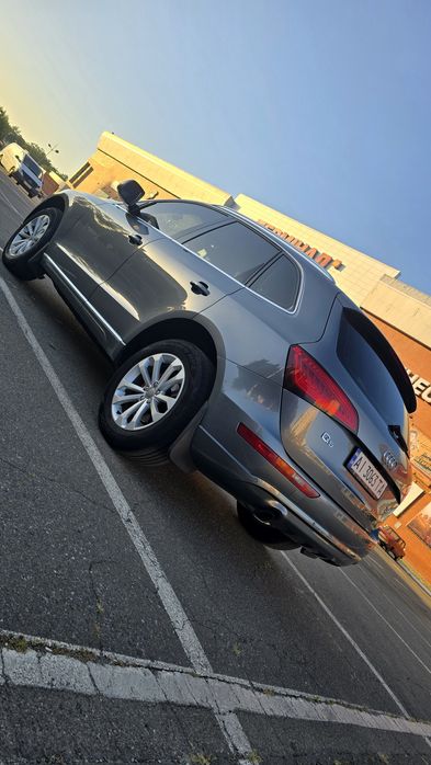 Офіційна Audi Q5