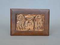 Drewniana rzeźbiona kasetka szkatułka sztuka ludowa