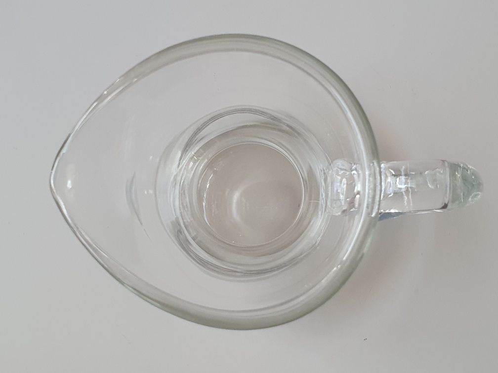 Dzbanek do wody, napojów, lemoniady szklany 0,7l, wysokość 20cm