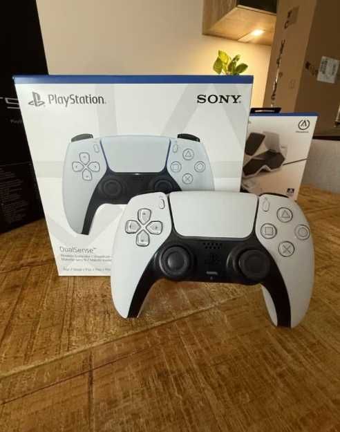 PlayStation 5 Zaplombowane 2 pady-2gry