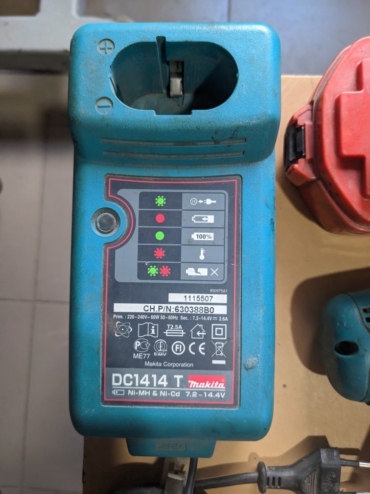 Шуруповерт Makita