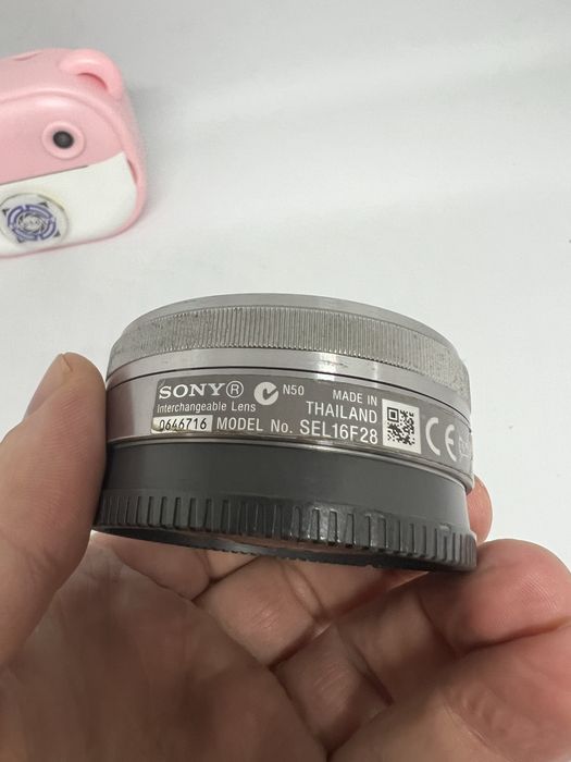 Об'єктив Sony E 16 mm 2.8 sel16f28