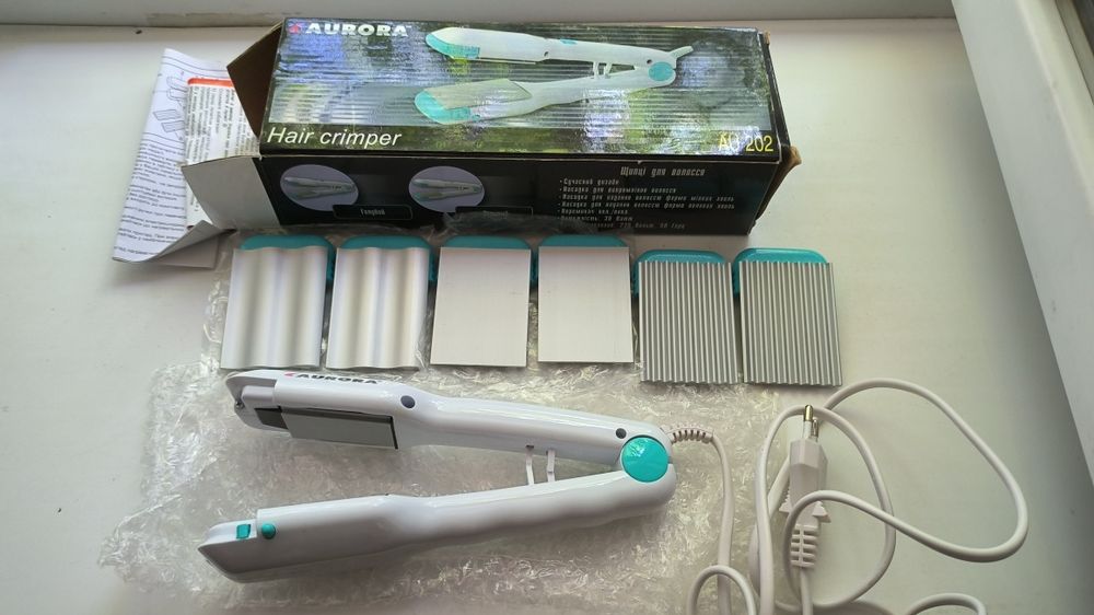 Утюжок для выпрямления волос Aurora Hair Crimper с тремя насадками