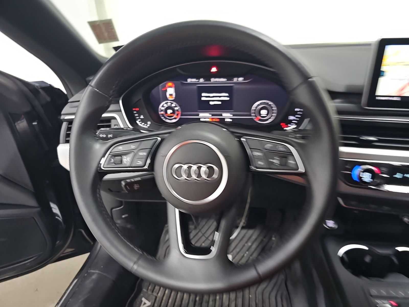 Audi A5 PREMIUM + 2019 року