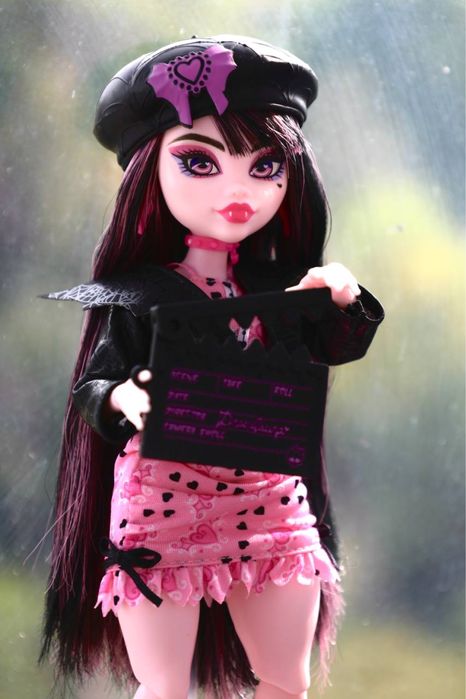 Дракулаура Монстер Хай Monster High Fearbook Draculaura Книга Страхів