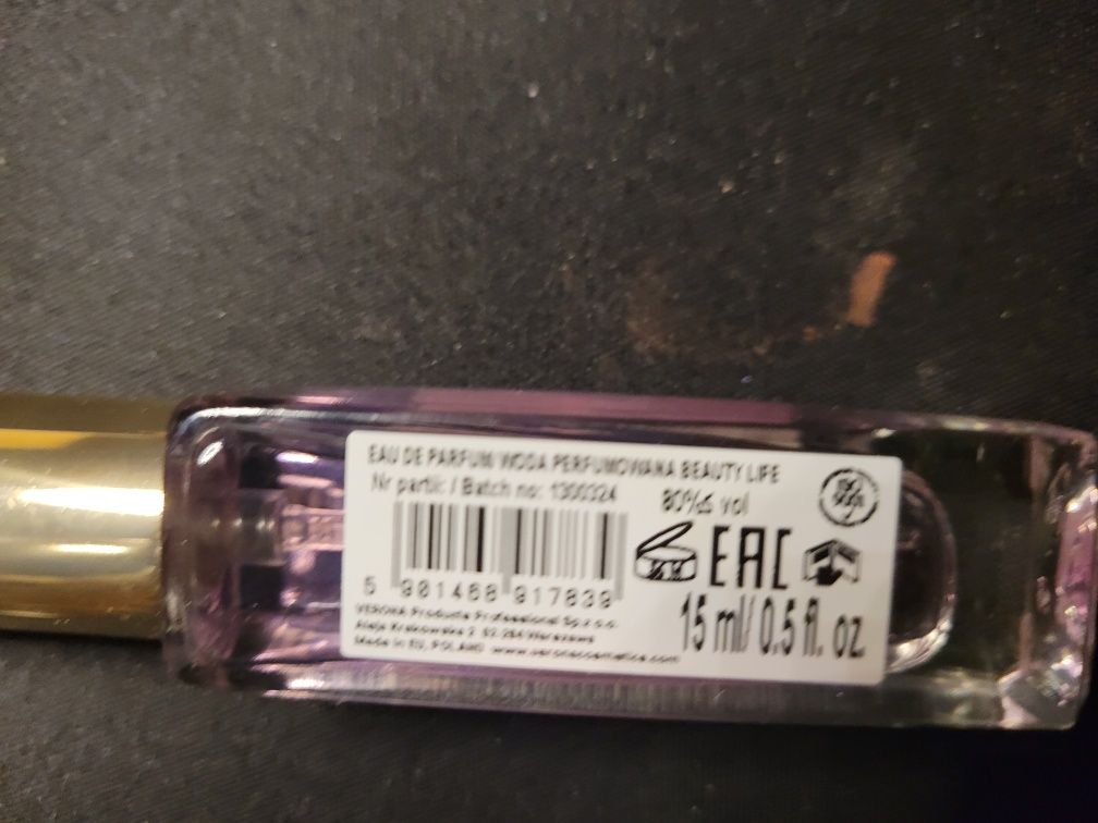 Perfumetka nowe słodki zapach
