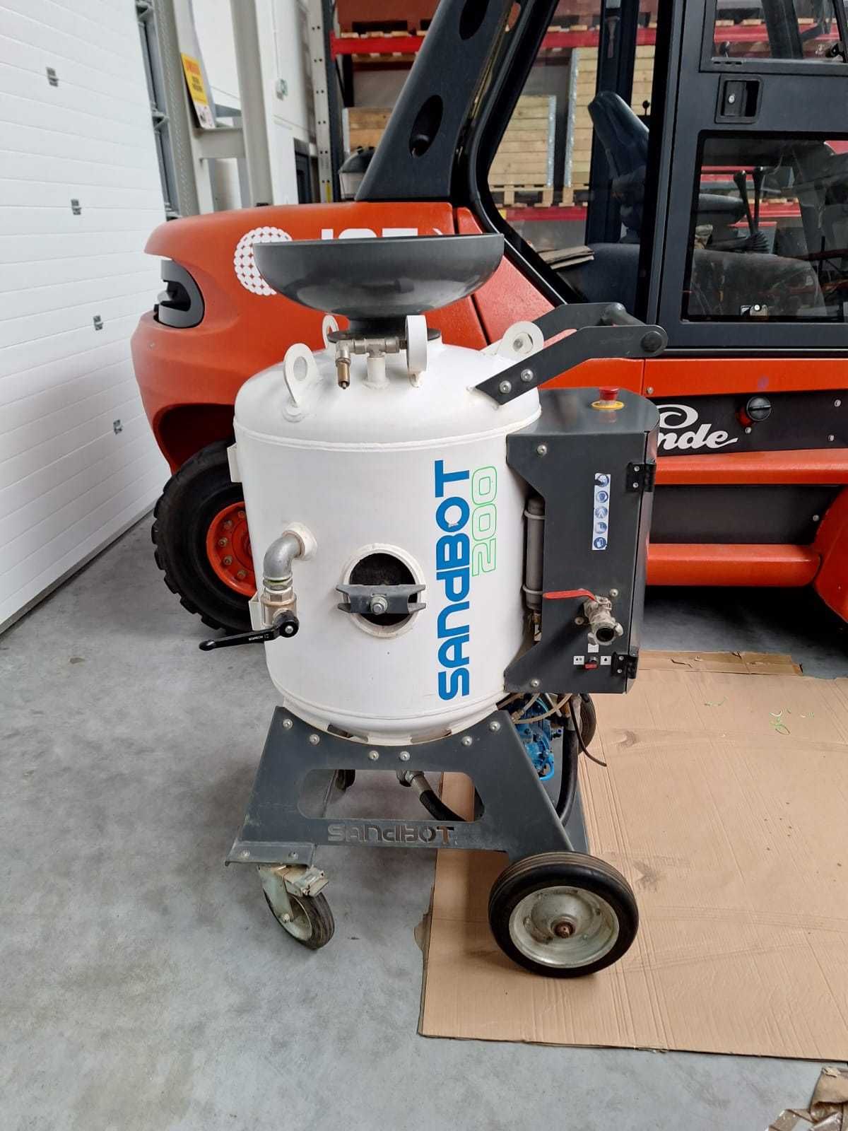 Hydropiaskarka Sandbot piaskowanie na mokro