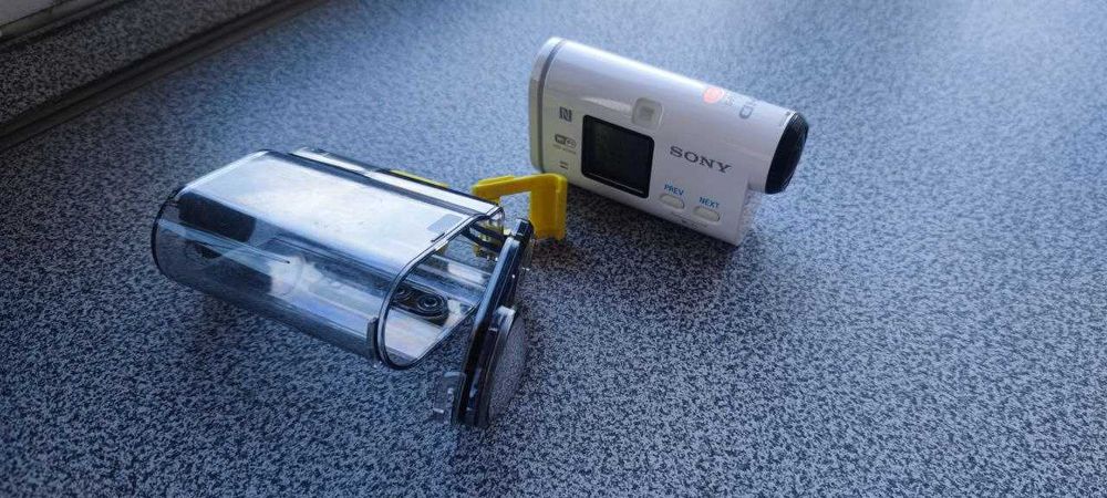 Экшн камера Sony HDR - AS100V