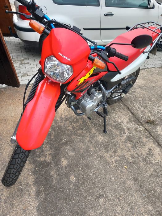 Honda Xr125L motocykl 125cc (tylko 2500km przebiegu)