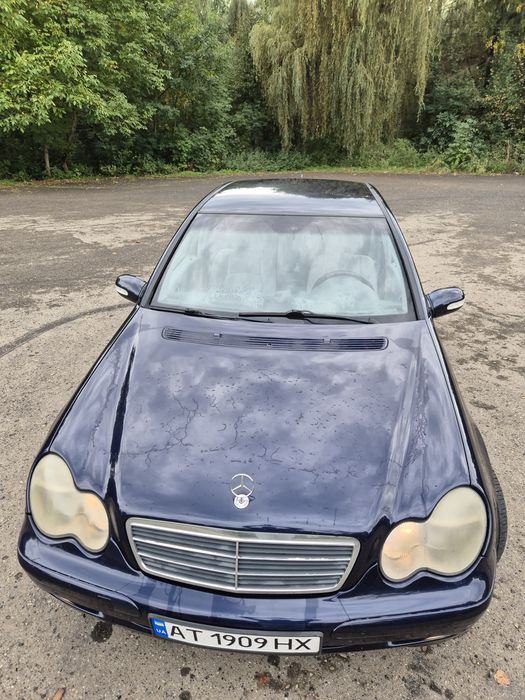 Mercedes Benz W203 2.2 CDI C-class