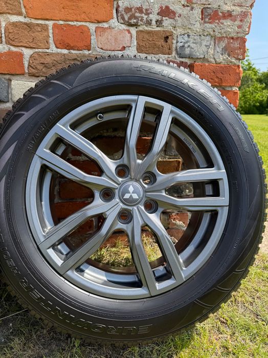 Felgi aluminiowe Mitsubishi wraz z oponami 17”