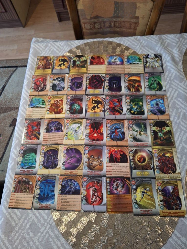 Bakugan 14 kulek + karty
