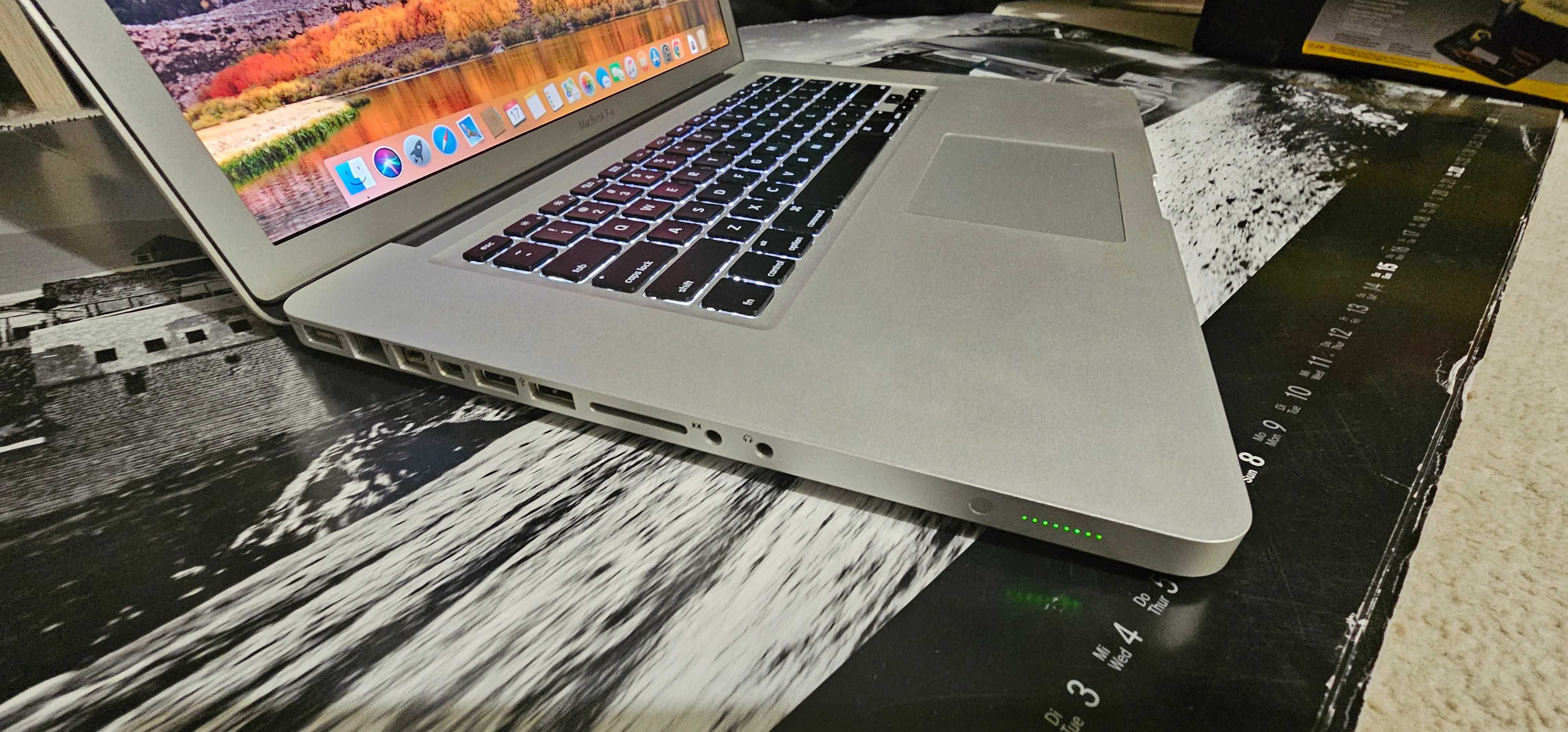 Apple MacBook Pro15 i7 intel 4x2,30Ghz/12/256ssD/High Sierra/WiFi/Blue