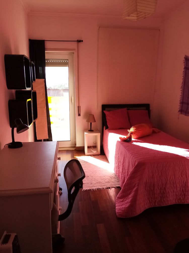 Alugam-se Quartos na zona das Boxes - Vila Real
