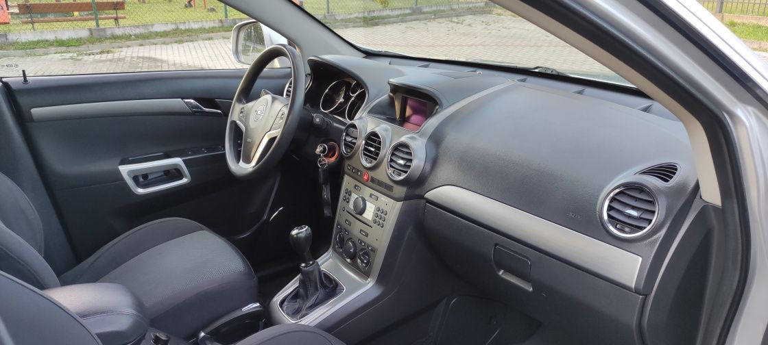 Okazja Opel Antara 2.4 Gaz 4x4 Bardzo Zadbana 2008 rok bezwypadkowy