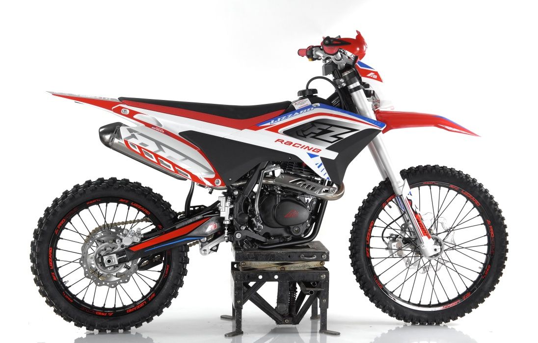 Cross Apollo Lizzard 250cc