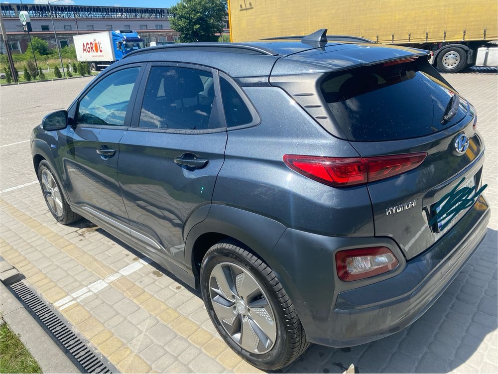 Hyundai KONA Electric
