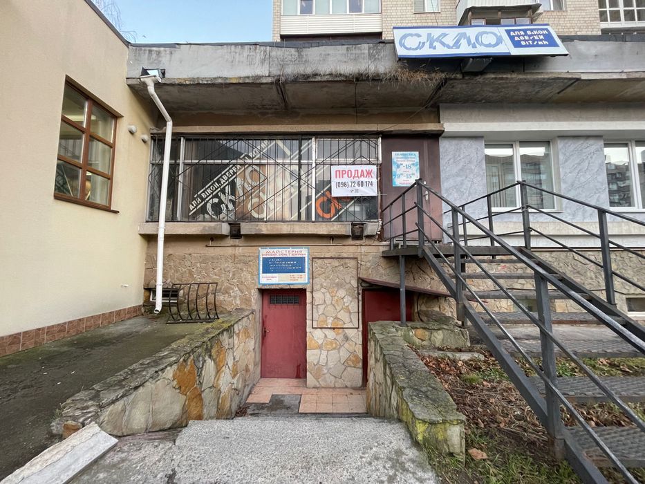 Комерційне приміщення на Келецькій по ціні дешевше житлового