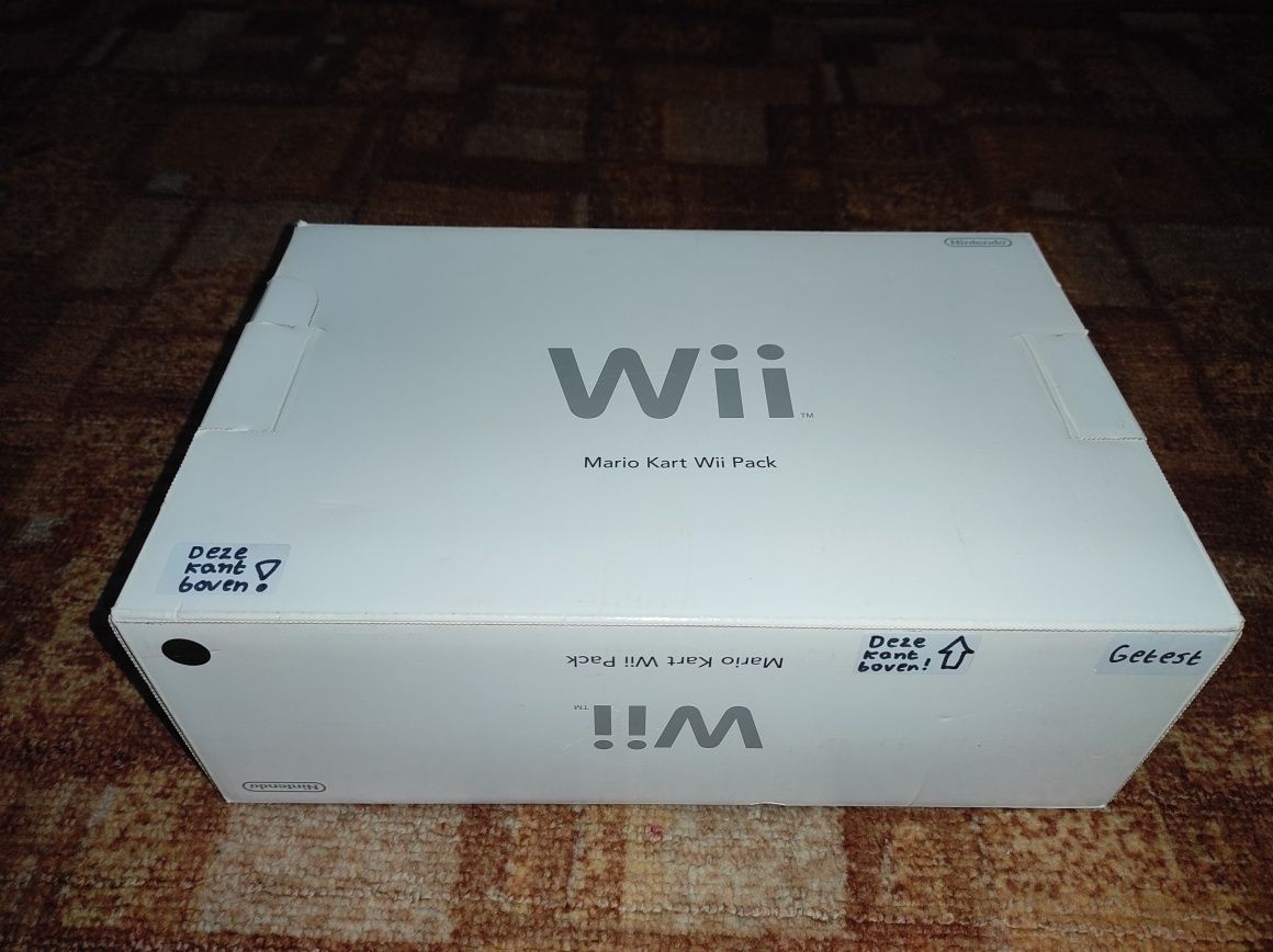 Продам ігрову приставку Nintendo Wii , прямий конкурент xbox 360 і PS